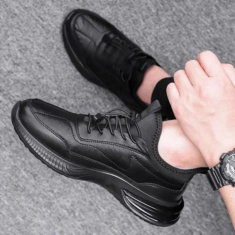 2024Pánské teplé sněhule Zimní móda Pánské bavlněné boty Černé teplé ležérní boty pro muže Ležérní pohodlné plyšové tenisky