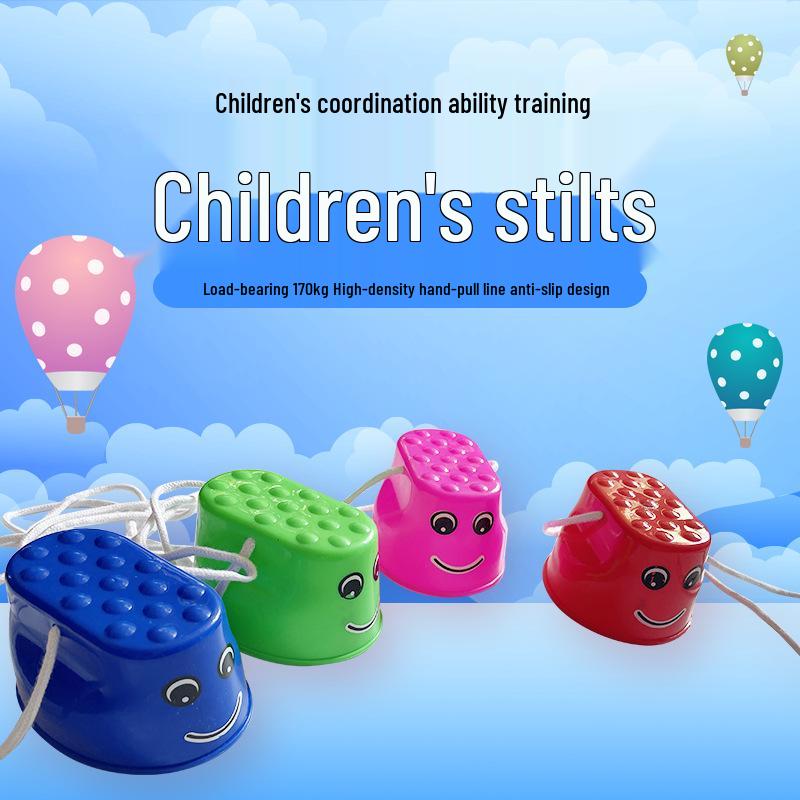 Küçük Çocuklar ve Çocuklar İçin Gülen Yüz Uzun Bacak