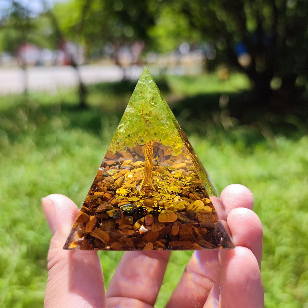 Energy Pyramid Orgonite Healing Crystals Chakra Tool 5*5*5cm Natural Amethyst Handmade Gift Home Office Decor