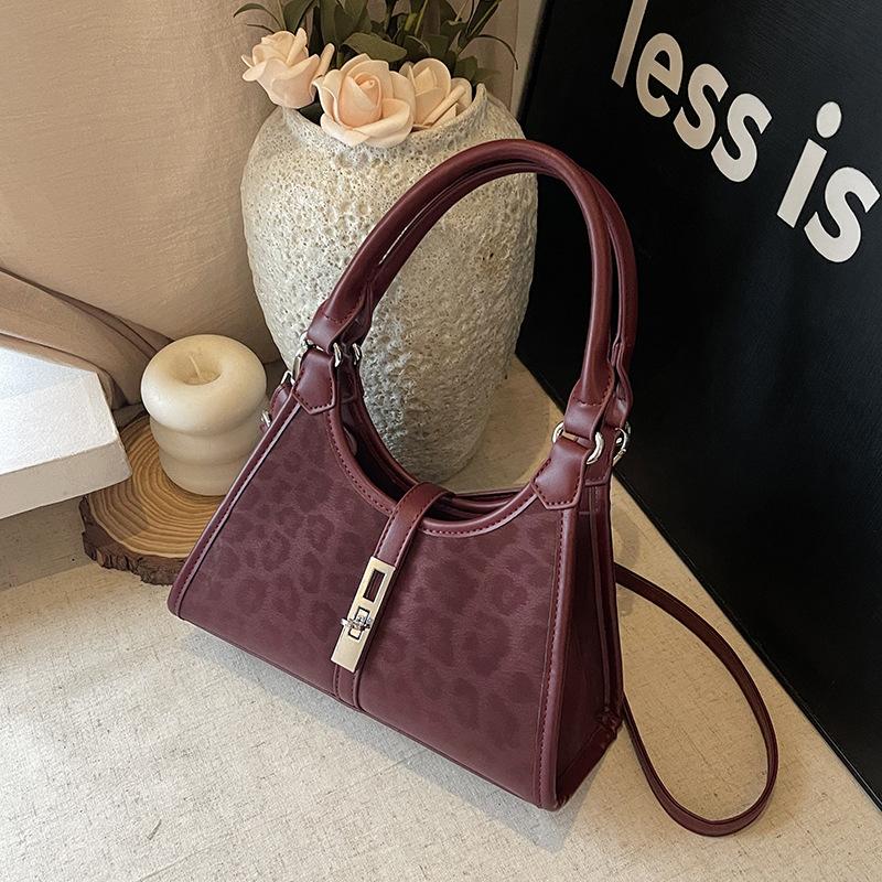Retro Niche Texture Handbag Small Bag Women's 2025 New Leopard Print Small Square Bag Versatile Shoulder Messenger Bag