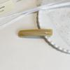 Acetic Acid Large-sized Hairpin with A Single-slot Design, Top-mounted, Featuring An Elegant Spring Clip Hairpin.