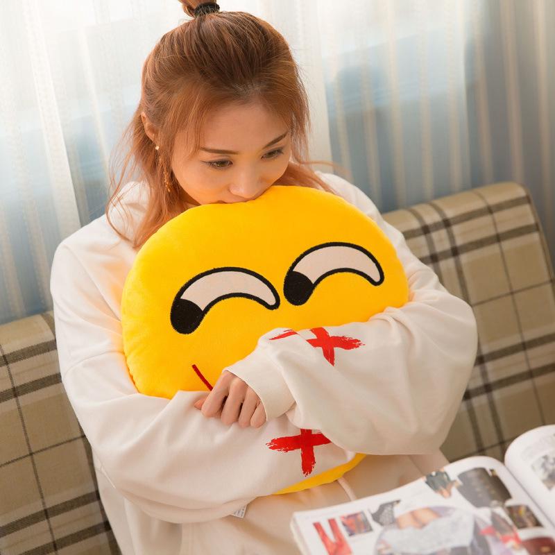 Plush Emoji Pillow: Versatile Hand Warmer & Toy Gift for Annual Meetings