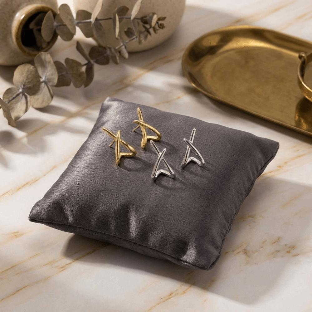 Hypoallergenic Geometric Ear Jewelry Gold Color Zinc Zinc Alloy Hollow Earrings Club