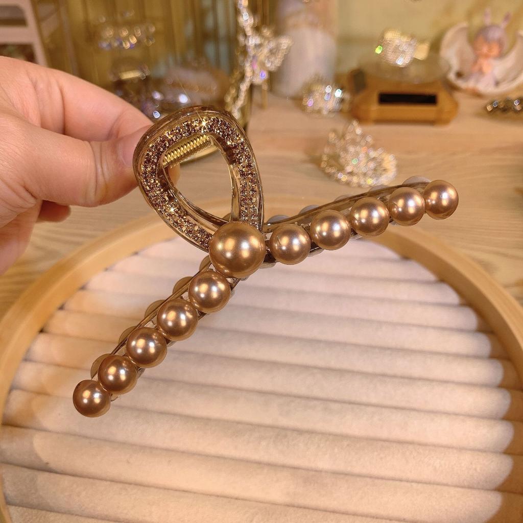 Acrylic Camellia Flower Rhinestone Hair Clip Women's Premium Feeling Light Luxury Pearl Shark Clip Girl Hair Accessories