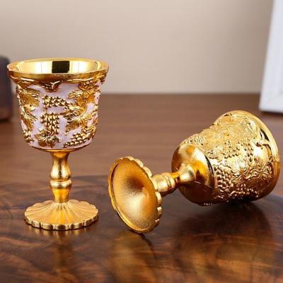 Mini Verre à Vin, Plusieurs Couleurs Délicat Calice Vintage pour Spiritueux, Calice Portable en Alliage Décoration Festive pour Amis, 1 pièce