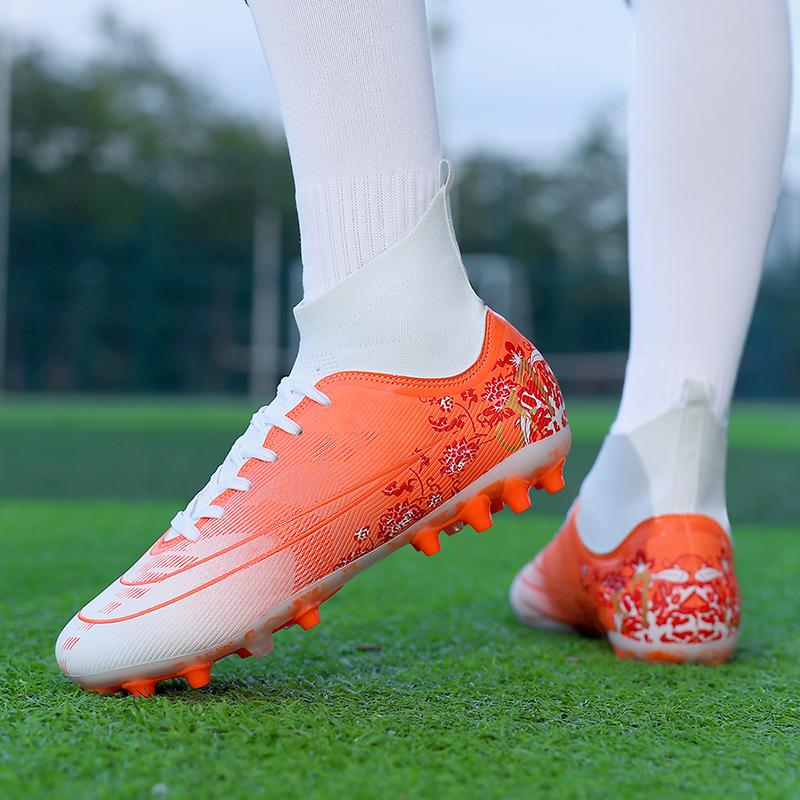 New  Football Shoes' Long Spike Grass Football Shoes Training Competition High Top Spike Athletic Shoes For Men