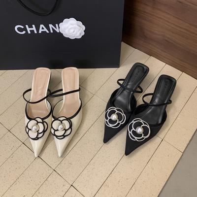 Nuevos tacones altos franceses de primavera y otoño, zapatos Mary Jane pequeños de fragancia, zapatos de vestir, cabeza cuadrada, zapatos pequeños de cuero para mujer