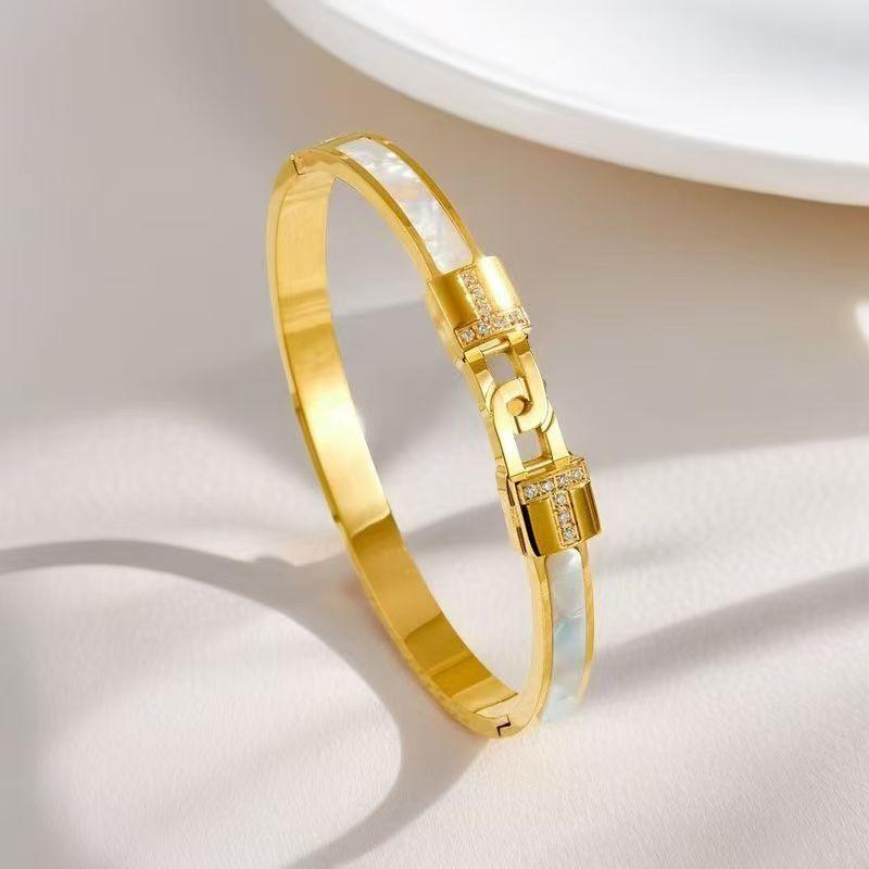 2026 Bracelet Does Not Fade Concentric Lock Bracelet Women's Light Luxury Style Plated 18K Gold Cross-border European and American Bracelet