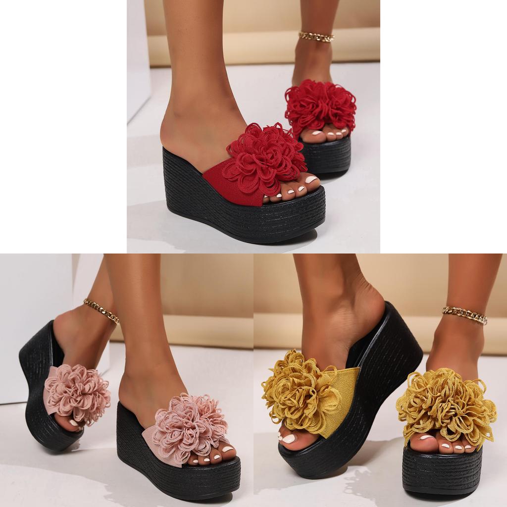 Summer Flat Flower Toe Post Sandals With Rubber Sole For Women