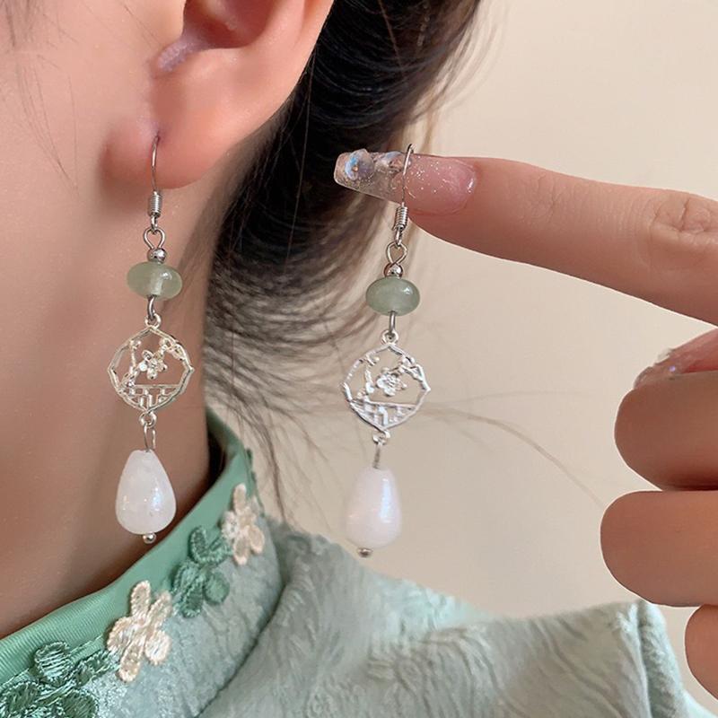 1 Paar Chinese Stijl Unieke Imitatie Jade Lange Hangende Oorbellen Voor Vrouwen Vintage Elegante Oorklip Klassiek Sieraden Cadeau