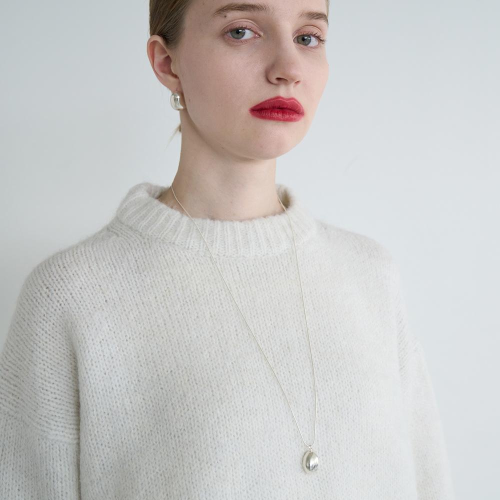 Still Instant Round Hole & Forms - Necklace 01 (2Colors)