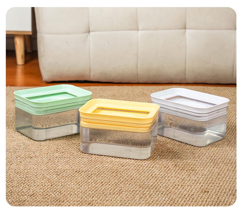 Large Capacity Anti-Splash Pet Water Bowl - Automatic Non-Wet Mouth Design for Dogs