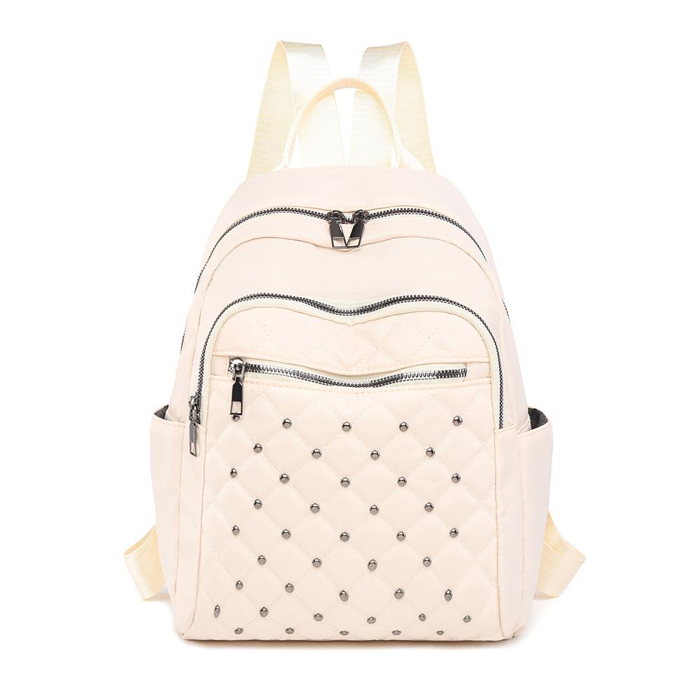 Women's Large Capacity Backpack Rhomboid Rivet Backpack