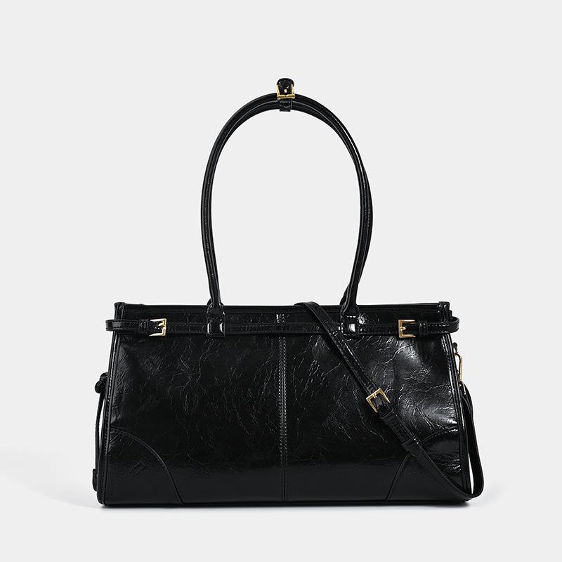 2024 Retro European & American Women's Baguette Shoulder Bag - Large Capacity, Autumn/Winter Collection
