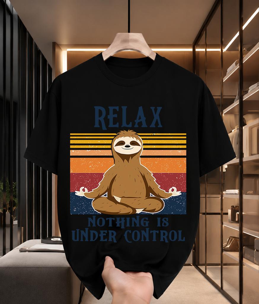 2026 New Cotton Tshirt Retro Gradient Stripe Sitting Sloth Relax Fun English Print Lazy Style Unisex Top