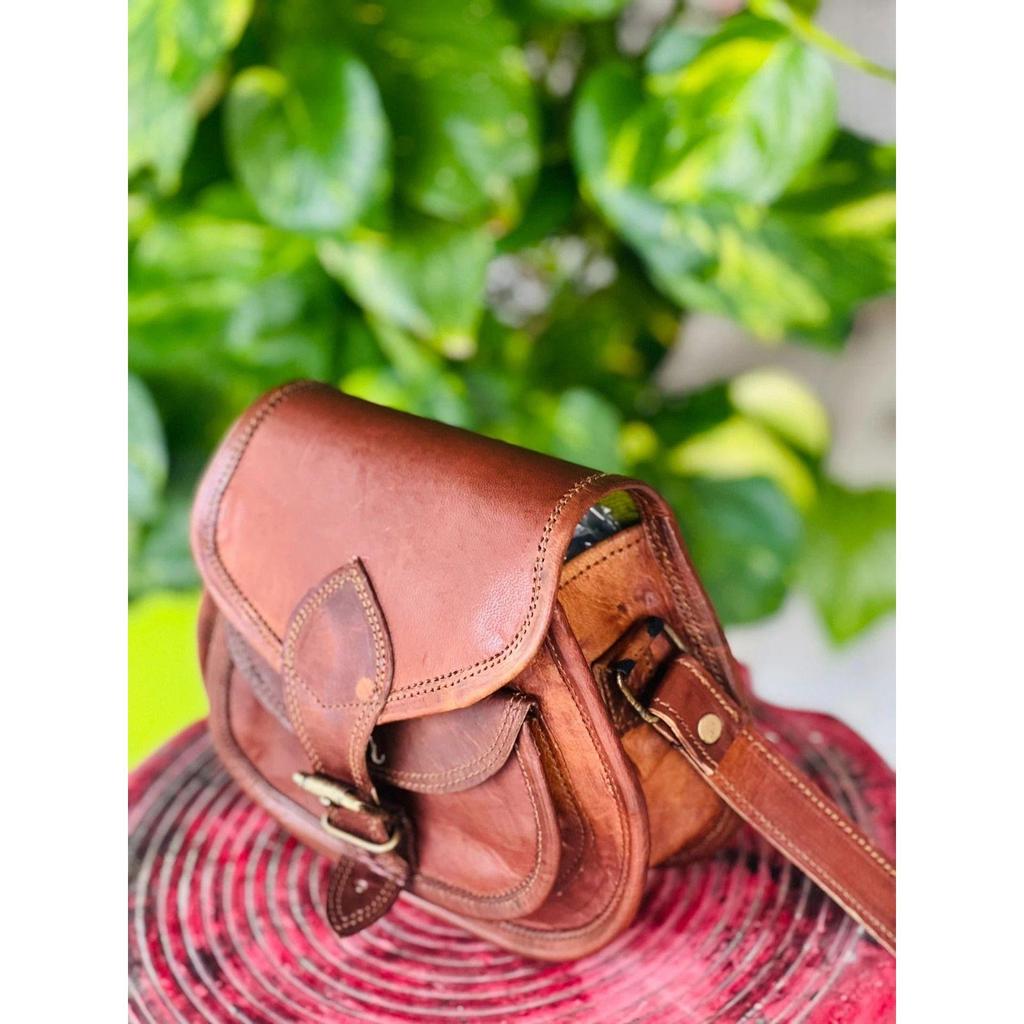 Vintage Saddle Bag Genuine Goat Hygienic Leather Brown Messenger Shoulder