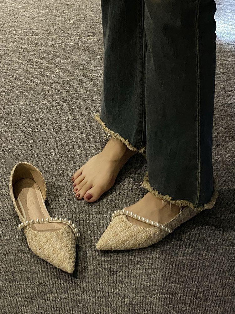 Baotou Hollow Sandals 2025 Spring and Summer New Flat-bottomed Pearl Fairy Style Retro Versatile Retro Small Fragrant Style Single Shoes