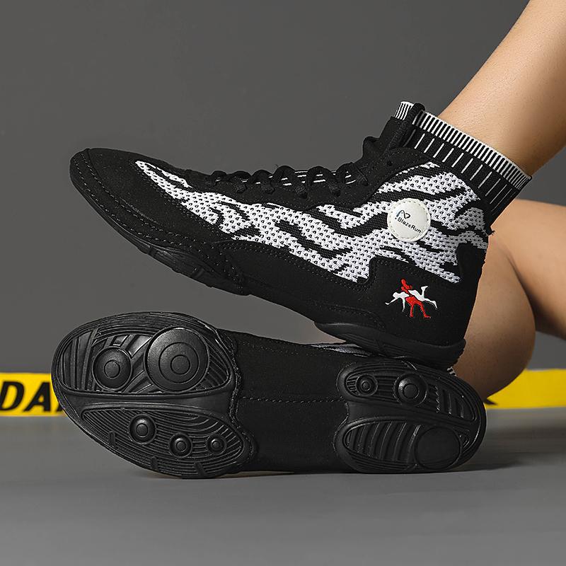 Men Wrestling Boots Boxing Sneakers Teenagers Knit Gym Training Fighting Sneakers Combat Trainers Non-slip Squat Training Shoes
