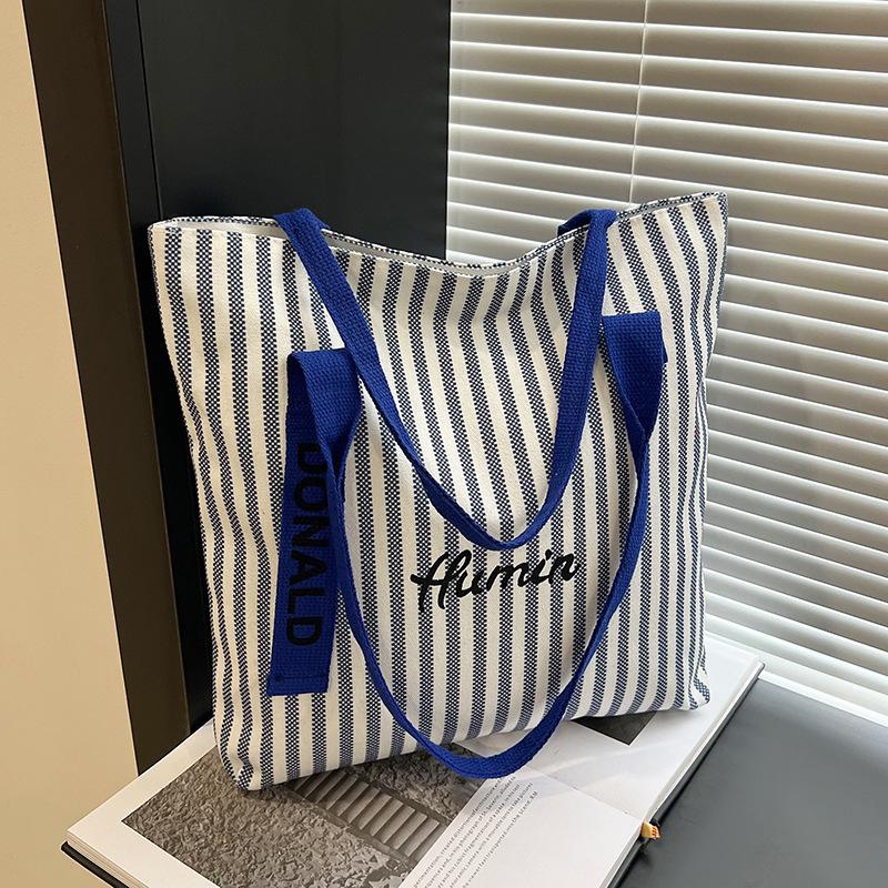 New Fashion Simple Cute College Style Canvas Women's Bag College Students Go Out Casual All-match Shoulder Bag Simple Class Tailoring Bag