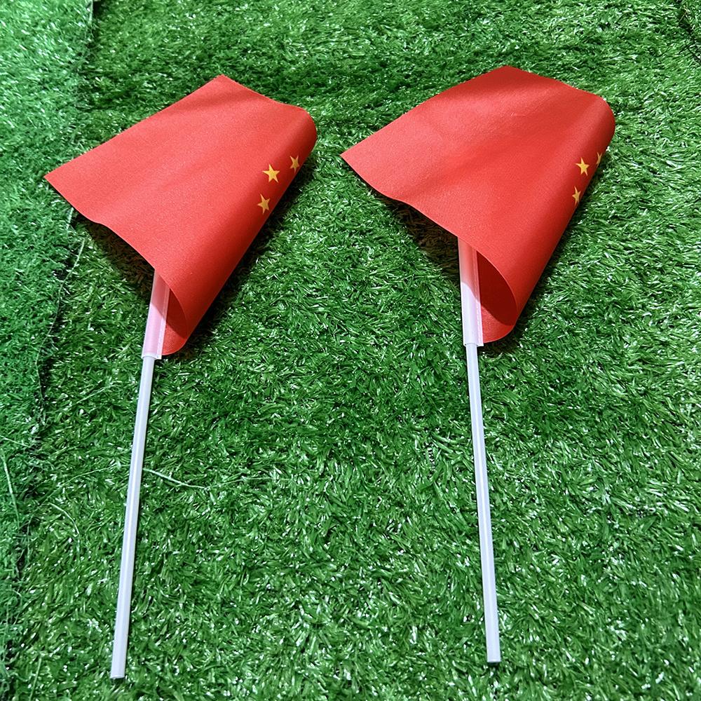 Bandiera CINA 21*14cm Poliestere Bandiere Cinesi Bandierine da Agitare a Mano Con Asta di Plastica Per Attività Sportive Decorazione Casa