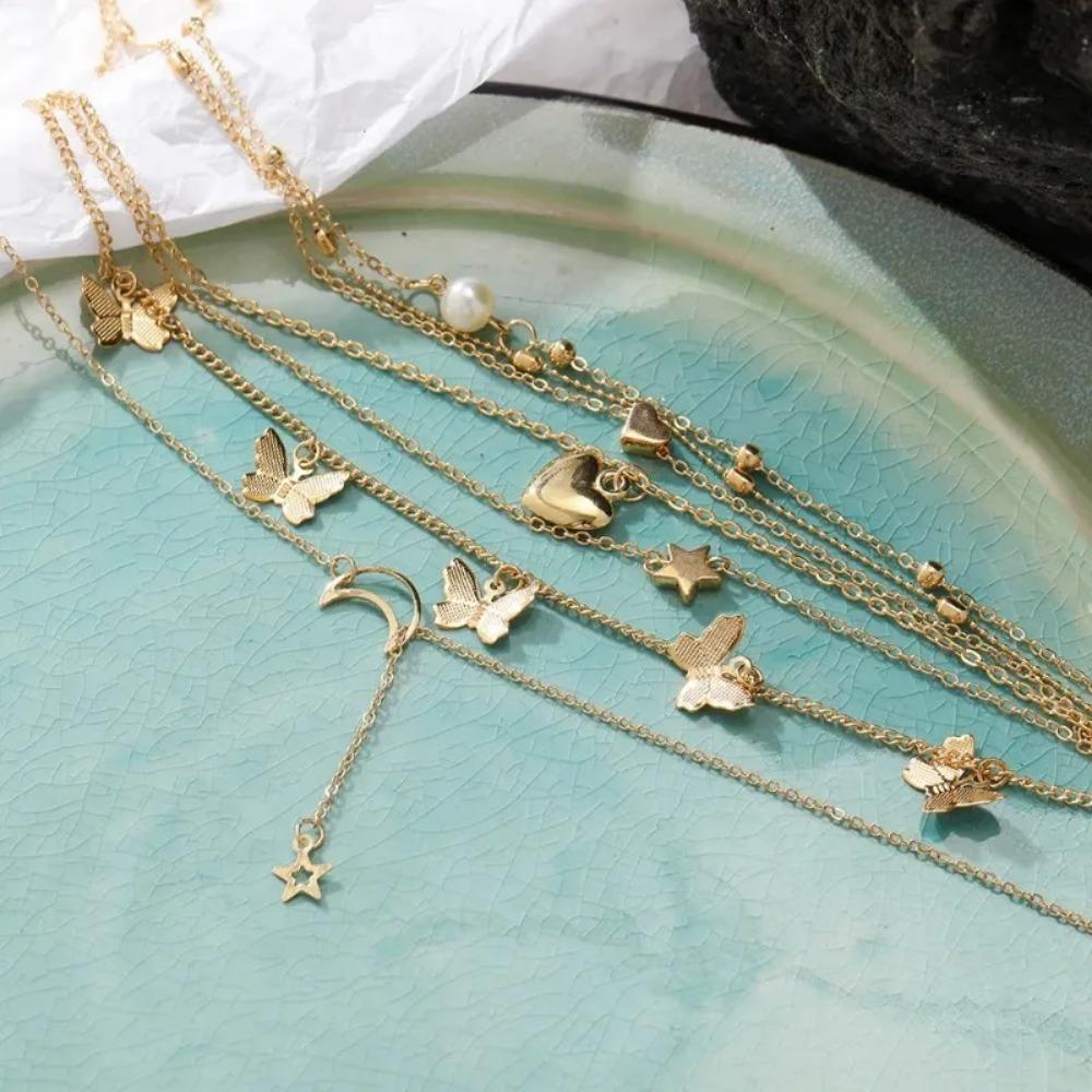 6-teiliges Halsketten-Set mit schlichtem Temperament, schönem Schmetterling, Stern und Mond, beliebtes Damen-Halsketten-Set für Frauen