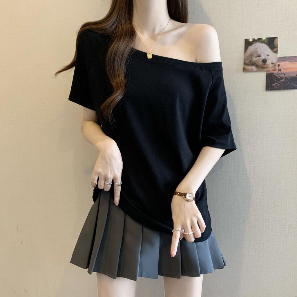 Korean casual diagonal neck, off-shoulder two-piece short-sleeve T-shirt for women, spring/summer new Korean base layer