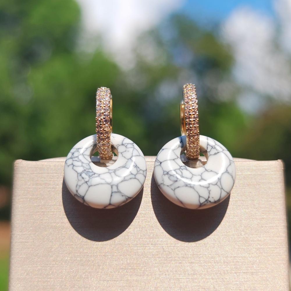 

1 пара модных трехцветных висячих сережек из натурального камня для женщин, съемные серьги двойного назначения с кубическим цирконием, украшения для рождественской вечеринки, аксессуары белый