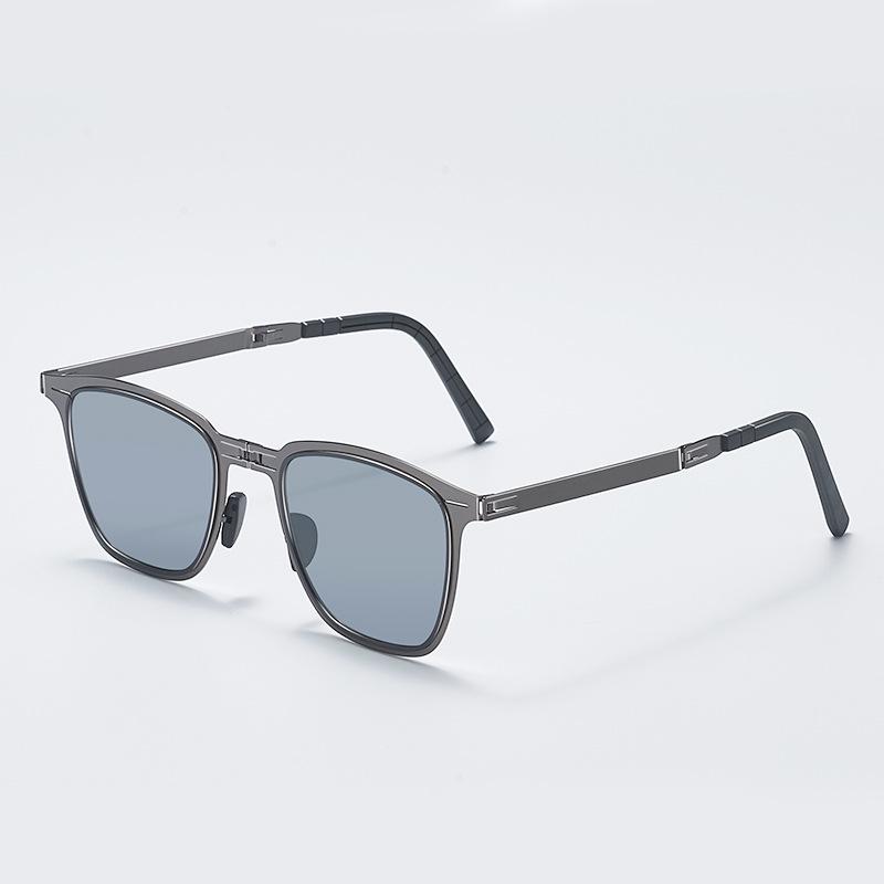 Lightweight Foldable Polarized Sunglasses with Anti-Lost Design - Perfect for Fashionable Outings.