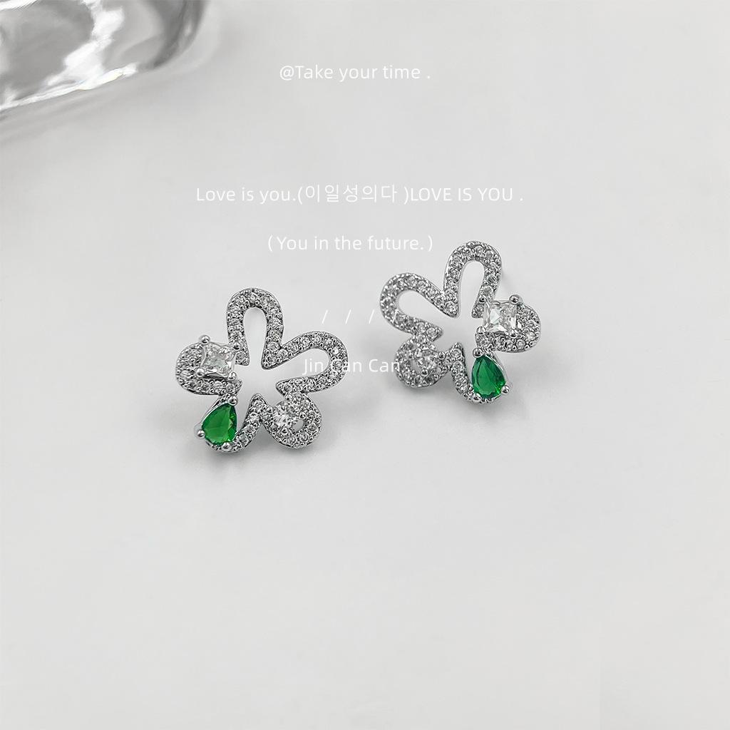 Micro-inlaid zircon hollow flower mini commuter stud earrings cold wind green flower earrings
