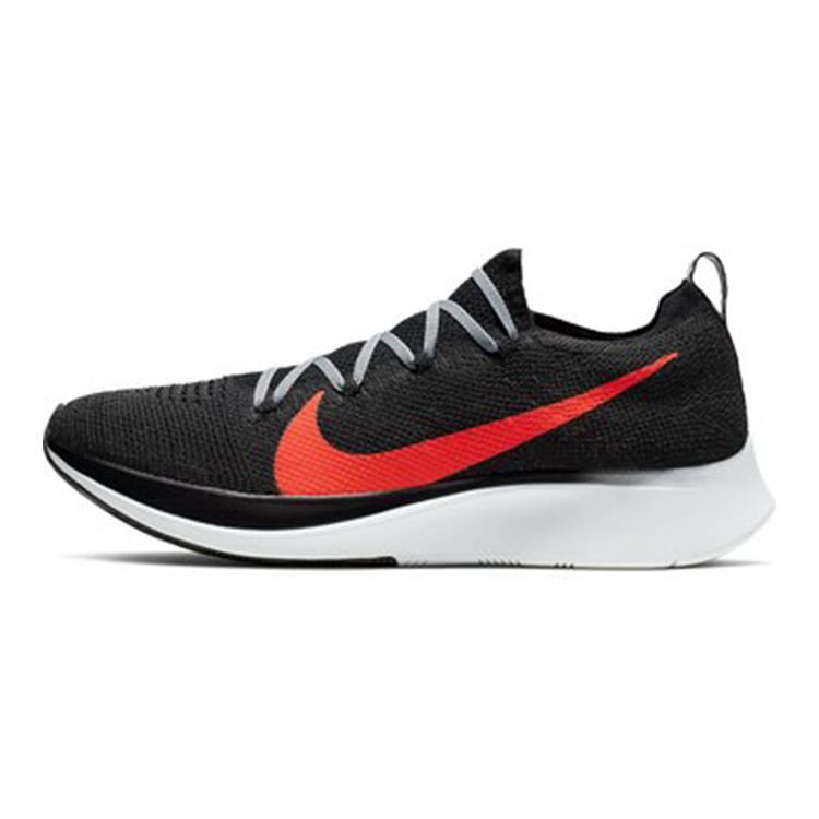 

Nike Zoom Fly Flyknit Черный 40.5