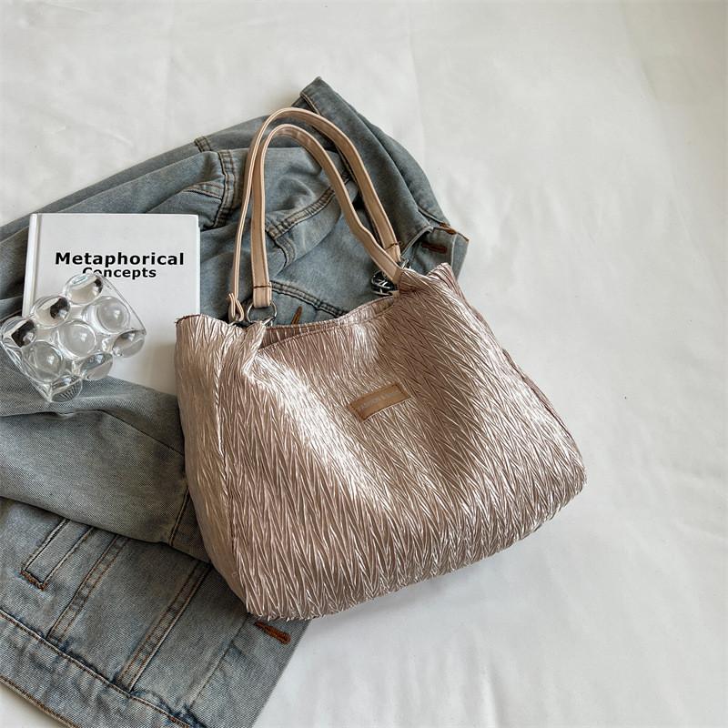 Fashionable Summer 2023 Canvas Tote Bag For Women Spacious And Trendy Shoulder Bag