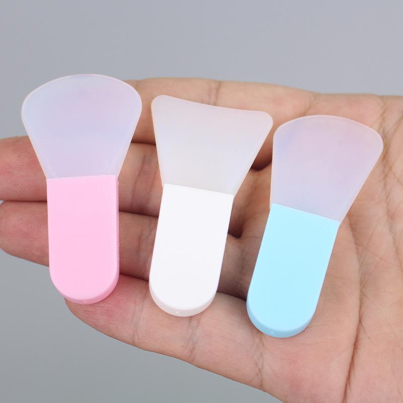 Mini Silicone Facial Mask Spatula Portable Mud Mask Smearing Brush Reusable Face Clay Applicator for Travel Skincare
