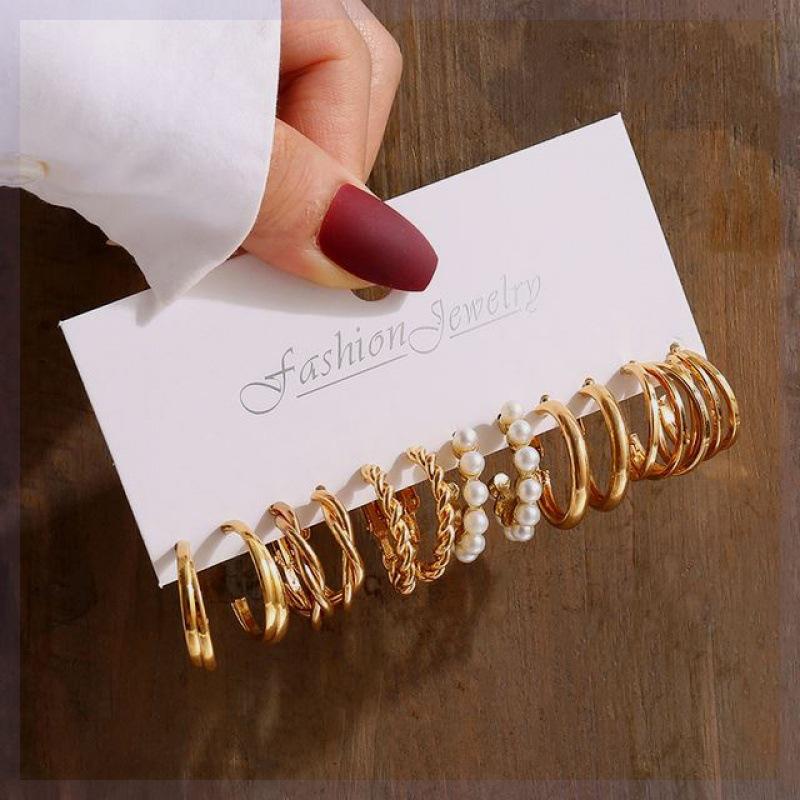 17 Pcs New Exaggerated Gold Color Pearl Earrings Sets Boho European And American Temperament Circle Earring Trendy Jewelry Gifts