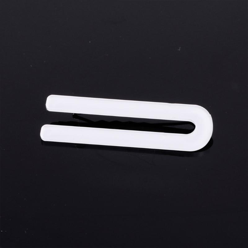 Acrylic Anime Themed Hair Clip Lightweight Shatter Resistant Hairpin Elegant Hair Accessory for Roleplay Enthusiasts