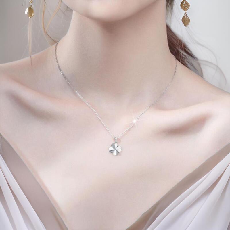 Women's Adjustable Pendant Silver Necklace