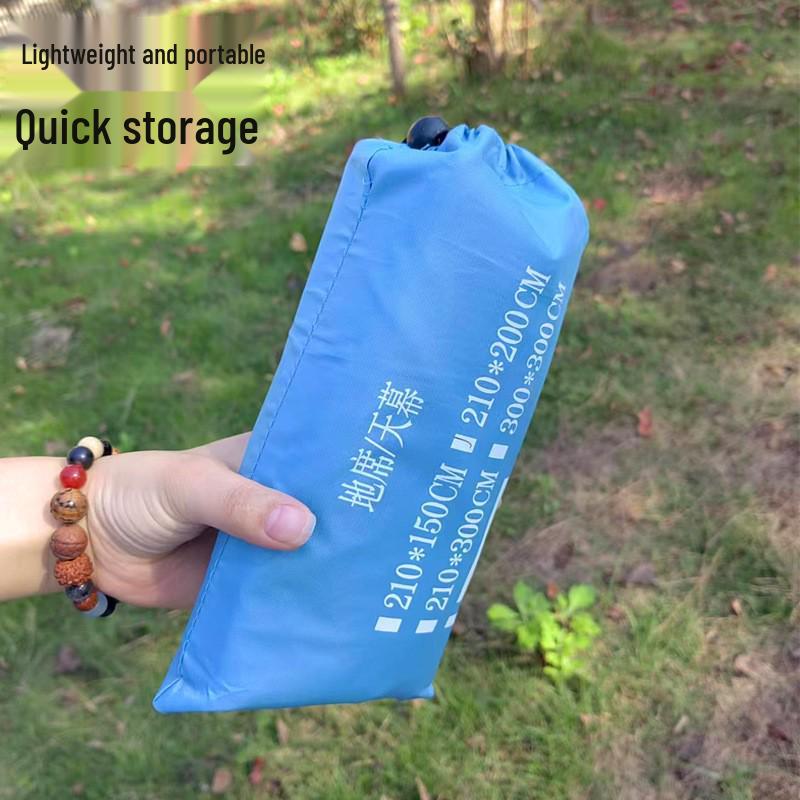 Large Silver-Coated Oxford Cloth Picnic Blanket & Moisture-Proof Camping Mat