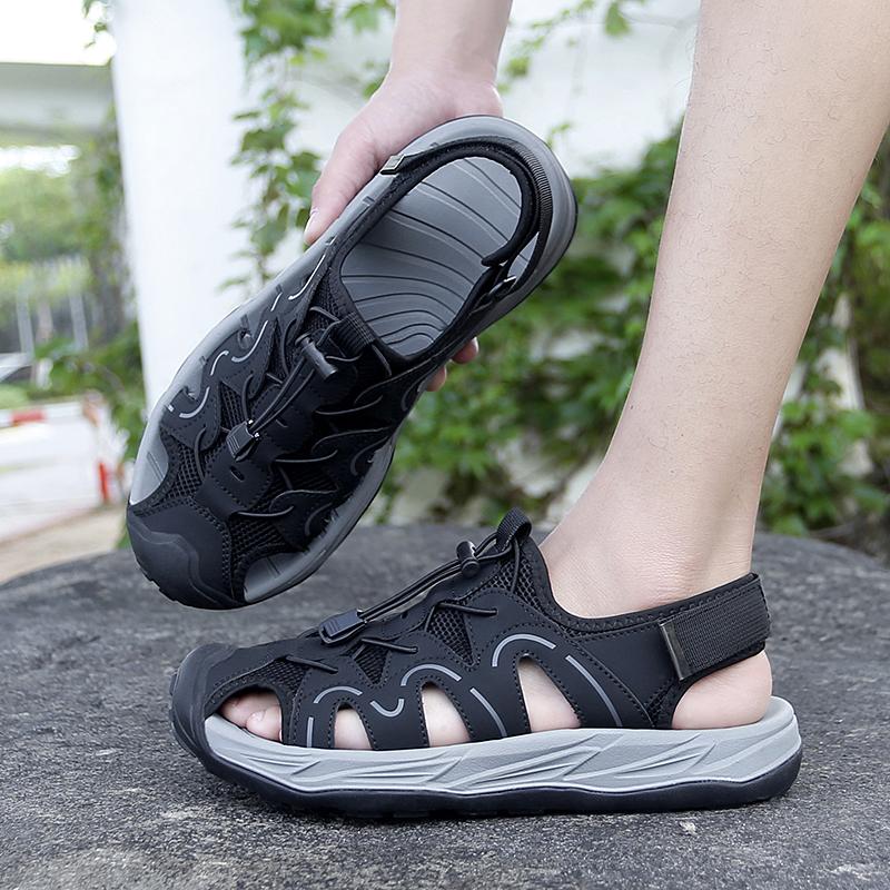 2025 Summer  men's comfortable soft soled sandals outdoor new men's breathable hollow out anti slip beach shoes