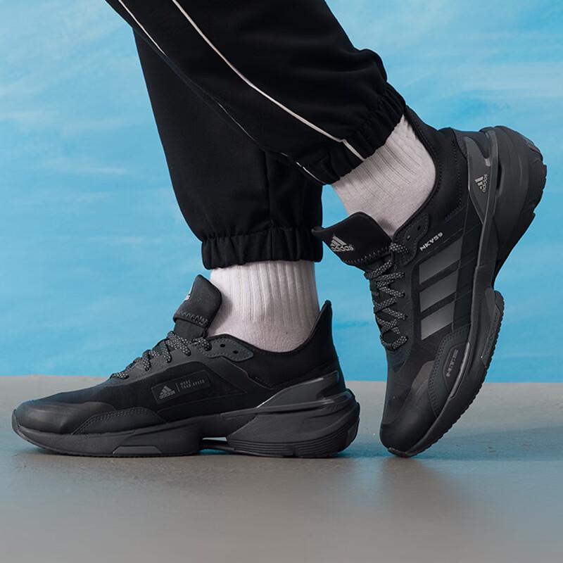 Унисекс кроссовки Adidas IE3221 Низкие, для бега и повседневной носки EUR 37