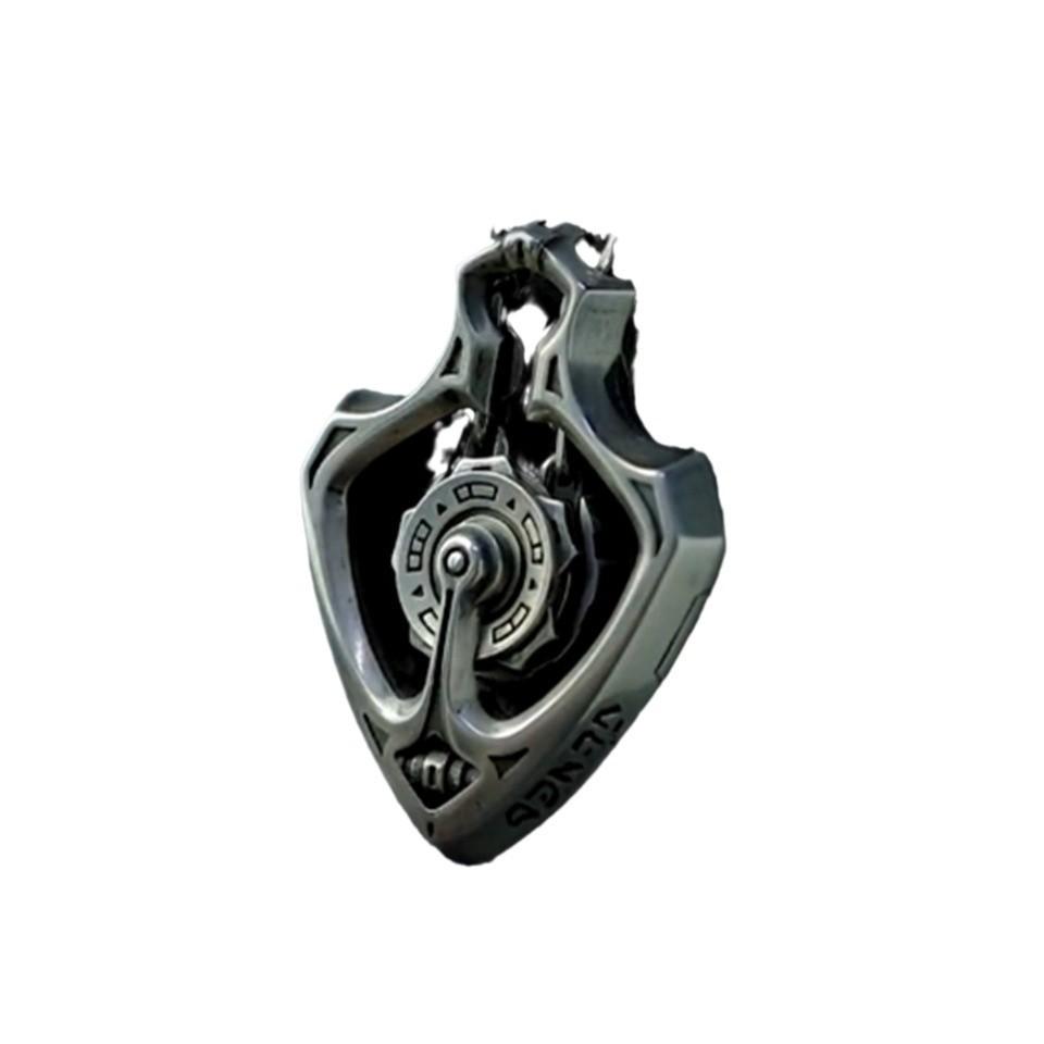 Different Shuttle Mechanical Movable Pendant Necklace Men's Domineering High Sense Pendant Necklace Fashion