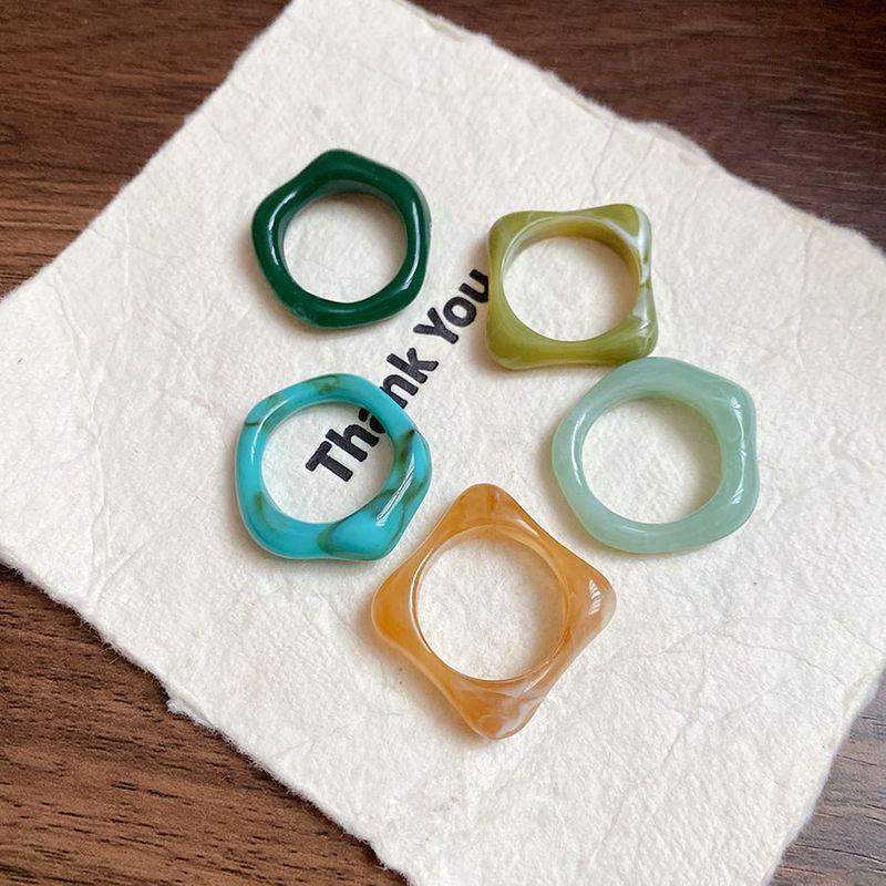 Artistic Retro Geometric Resin Ring - High-End Versatile Fashion Jewelry