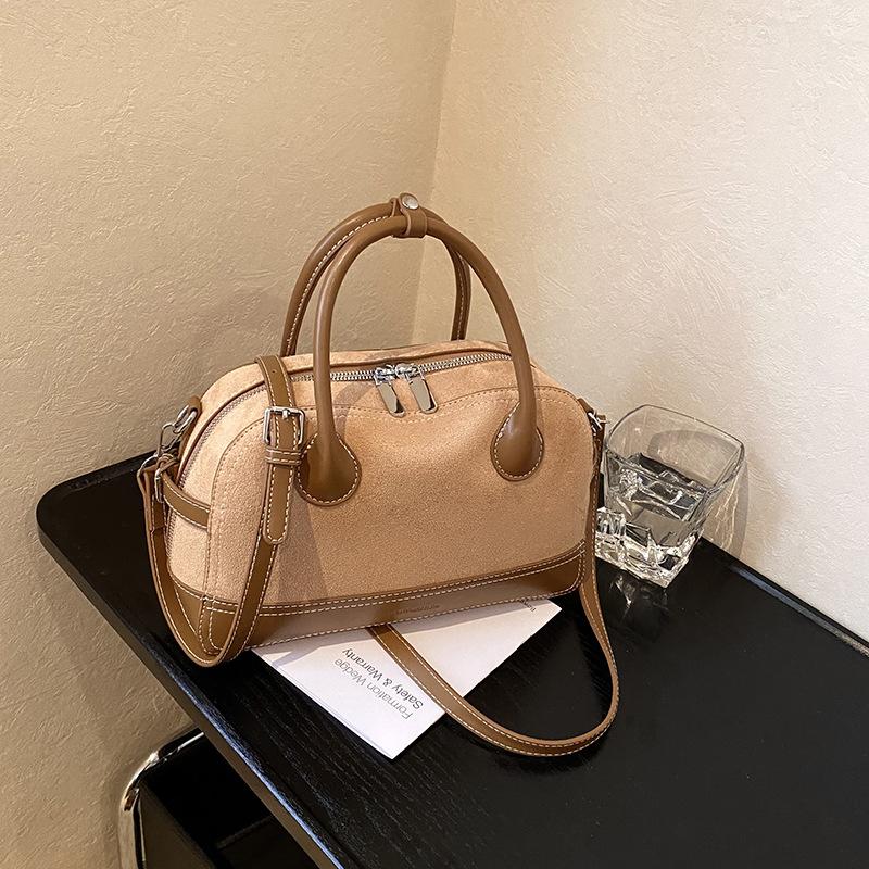 Frosted Bag Women's Large-capacity New Versatile Retro Messenger Bag Niche Fashion Commuter Pillow Bag