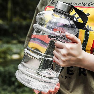 1Pcs Gallon Bottle Water Bottle Portable 2L Large Capacity Sports Drink Bottle Training Sports Workout Outdoor Gym With Handle