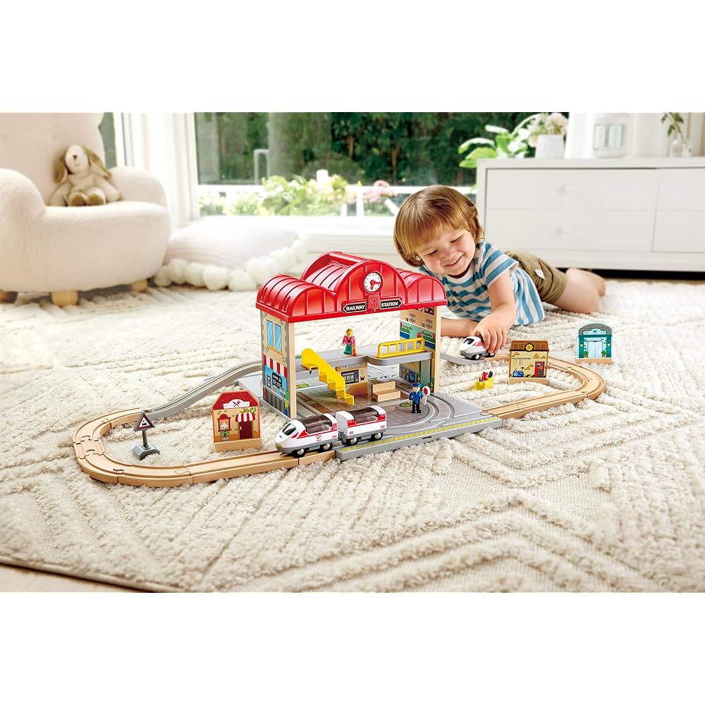 Hape Portable Station Set E3877 Kids Playset with Accessories and Storage