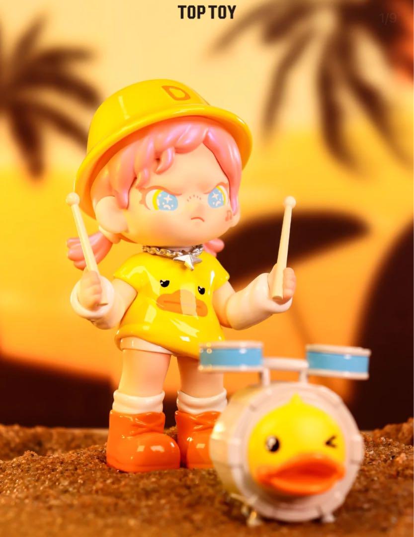 

[USED] Popmart TNT Space Dora Figure Treasure Party Treasure Party Dora Figure