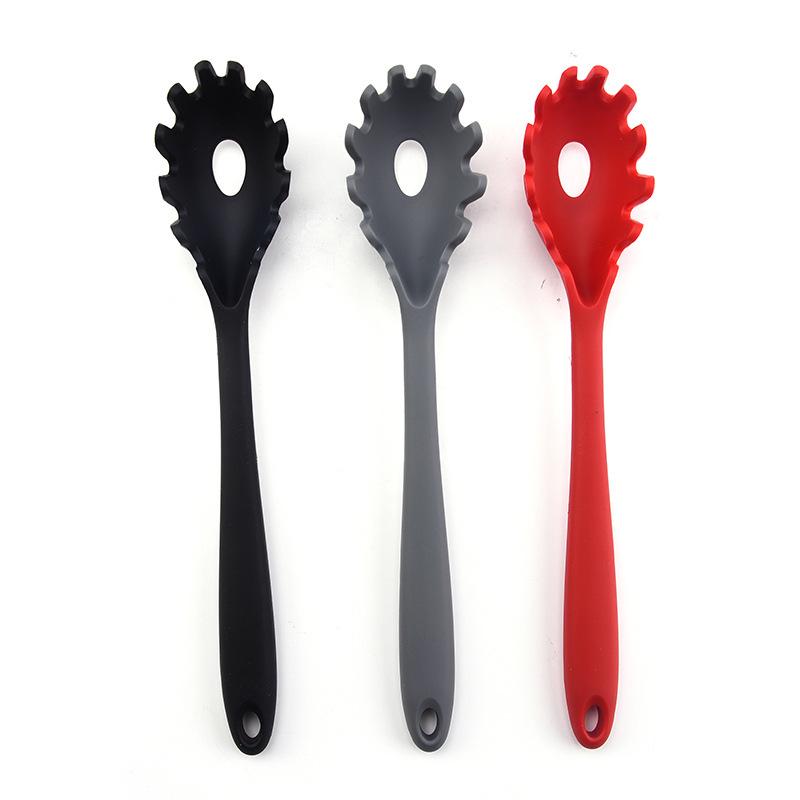 

Силиконовый набор кухонной утвари: Набор из 6 предметов: лопатка, ложка и лопатка для стейков с антипригарным покрытием с цветными точками.