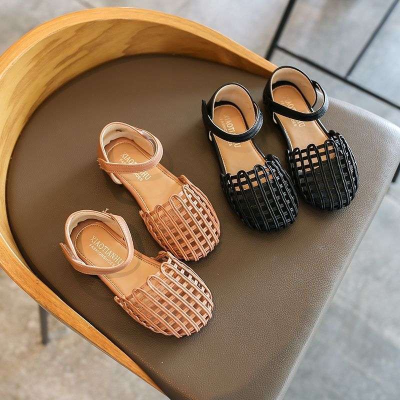 2025 girls sandals children's baby new fashion soft sole children's princess shoes medium and large children's summer children hollow