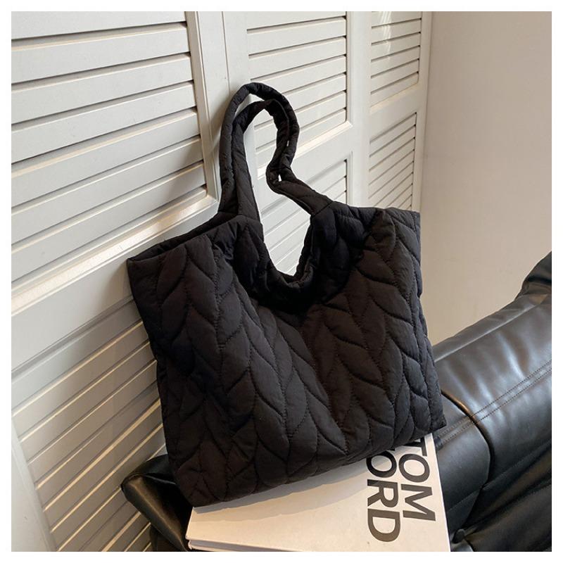 Modische Tasche mit großem Fassungsvermögen für Damen. Neue Unterarmtasche. Modische und einfache Unterarm-Tragetasche mit einer Schulter