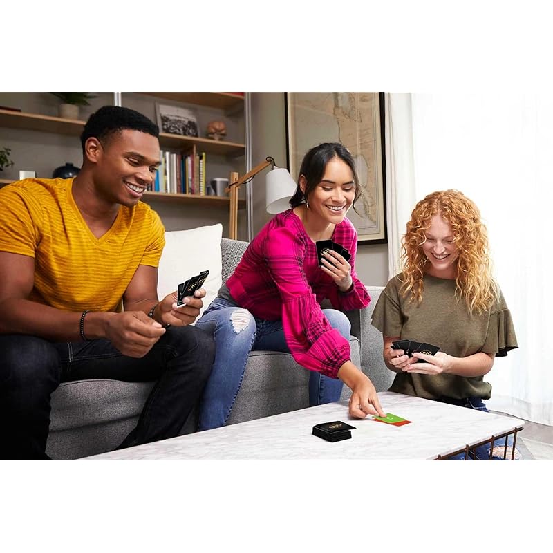 Mattel Game UNO Mini Maristar [Ages 7 and up] GYH69