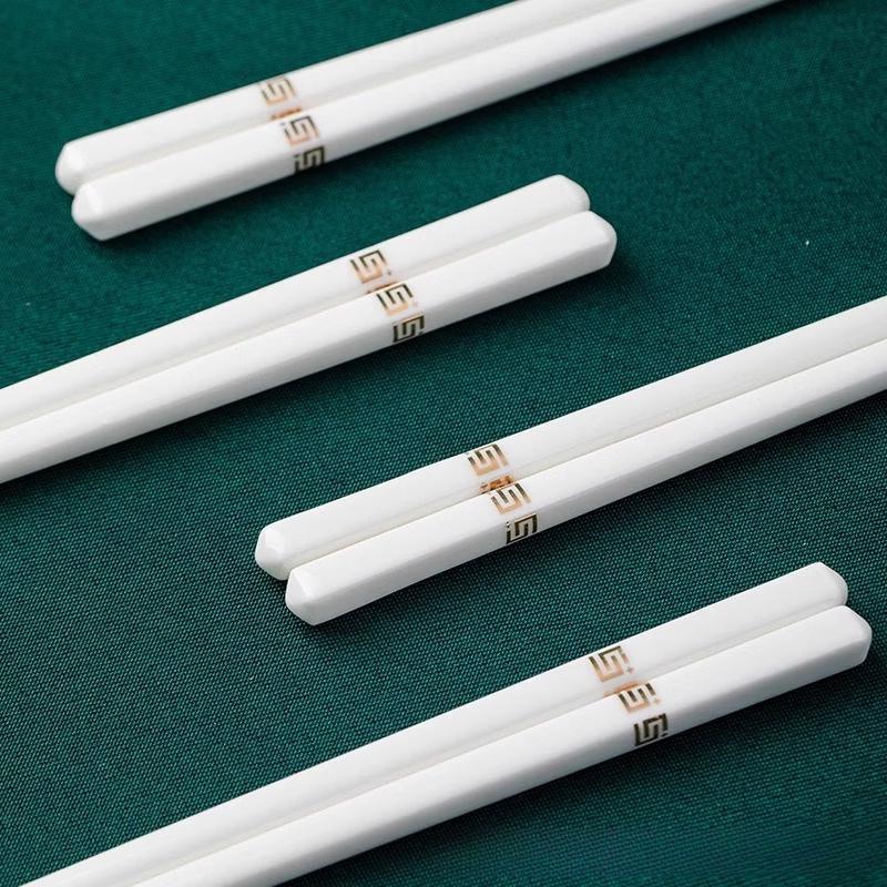 Ru Han Simple Gold Bone China Chopsticks Set