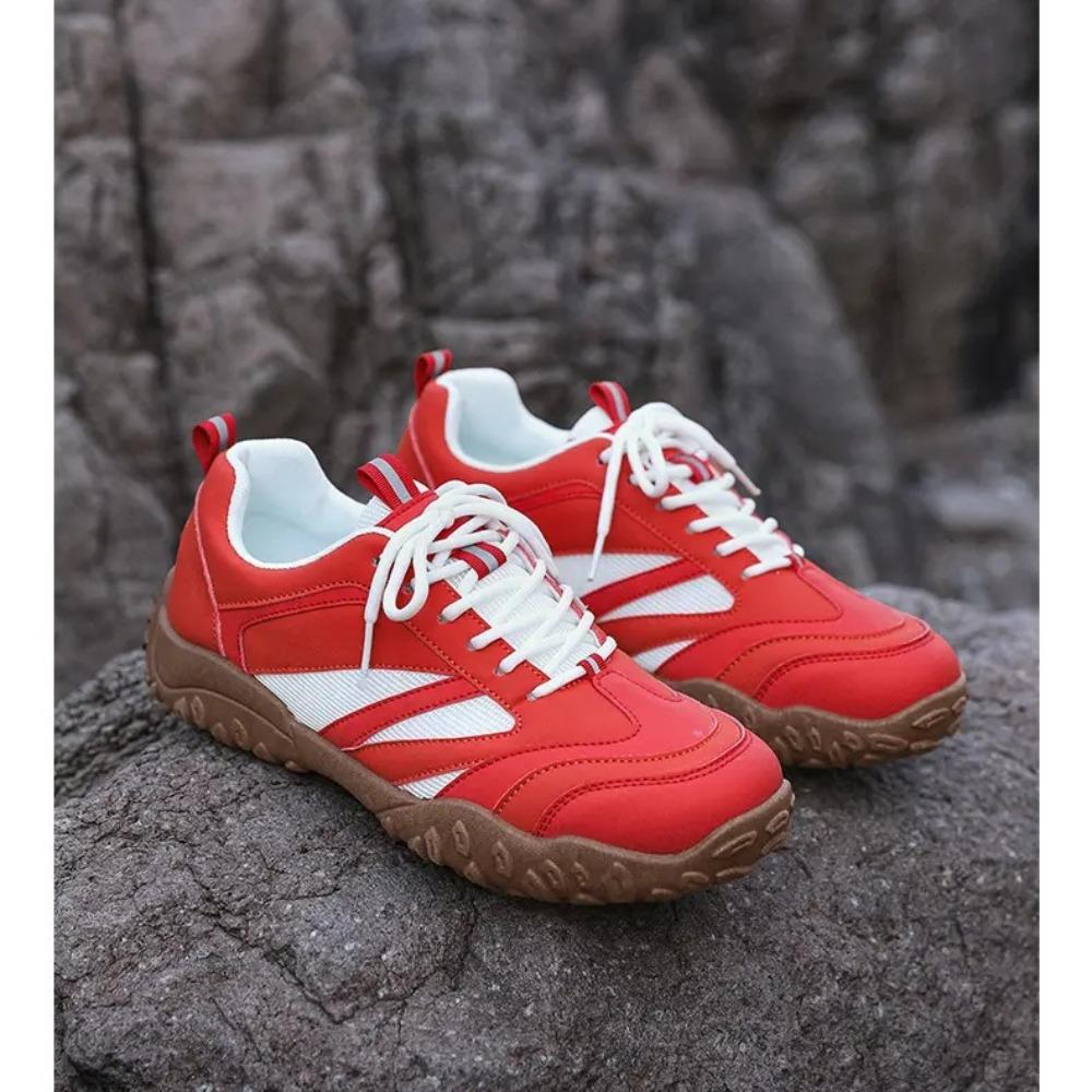 

Ultra Light Hiking Shoes Non Slip Outdoor Sports Running Shoes Durable Wear Resistant for Men Women 39 красный